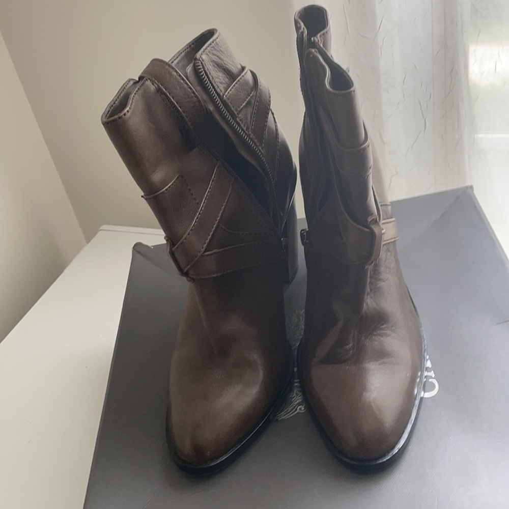 Boots - Picture 2 of 3